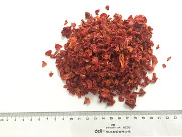 New Crop Air Dried Tomatoes Flakes 9x9mm Size With 7% Moisture