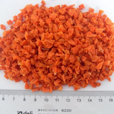 90 Ккал Сушеные хлопья моркови 10*10*3 мм обезвоженные чипсы моркови