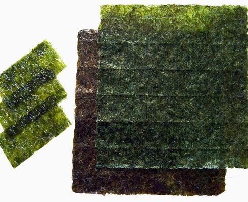 Морская водоросль Nori суш Yaki влаги Макс 5% темная ая-зелен с оболочкой